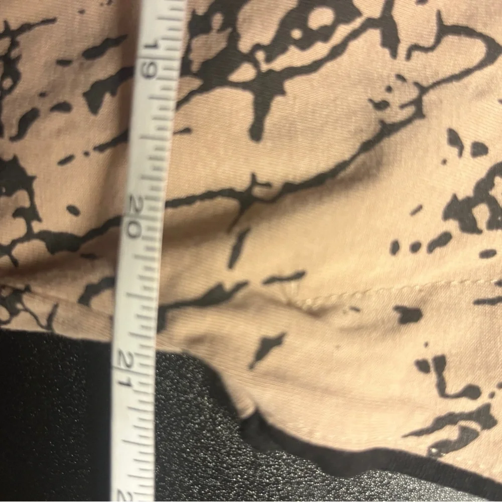 Fun Rivir Tee - Picture 3 of 4